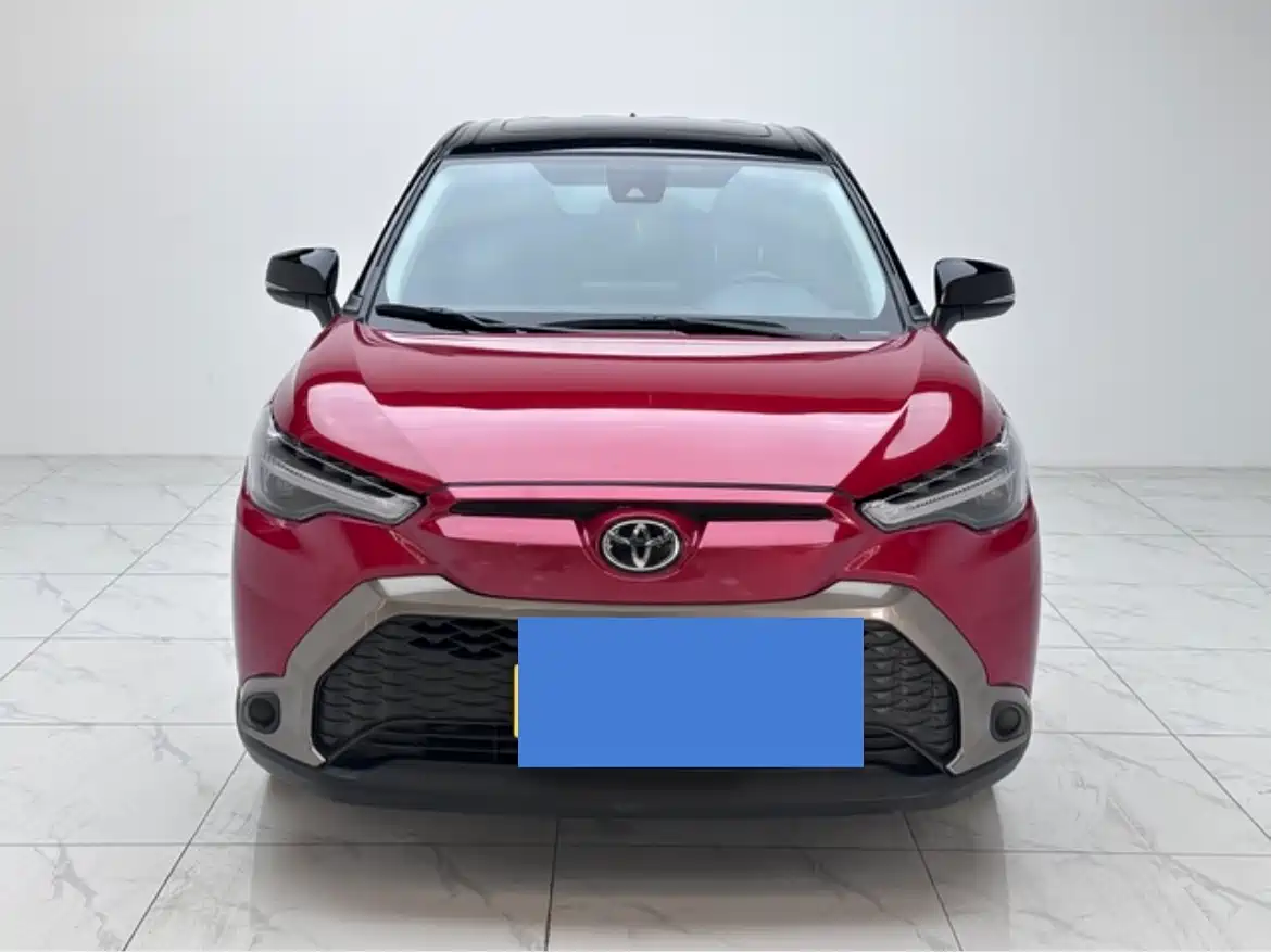 Toyota Frontlander 2022 2.0L CVT Luxury Edition фото 5