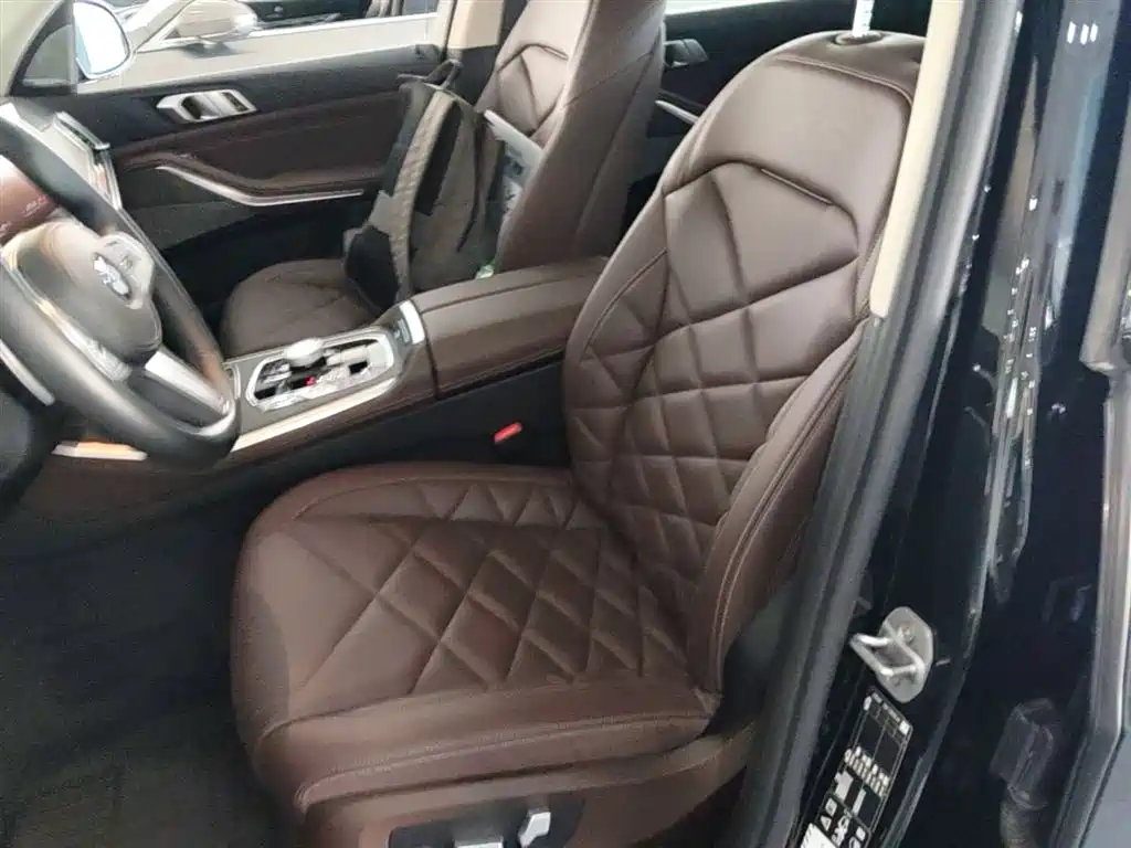 BMW X5 2023 xDrive 30Li Premium M Sport Black Night Package фото 12