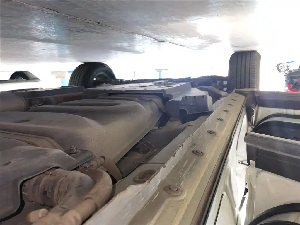 Toyota RAV4 Rongfang 2016 2.0L CVT 2WD Trend (China V) фото 22