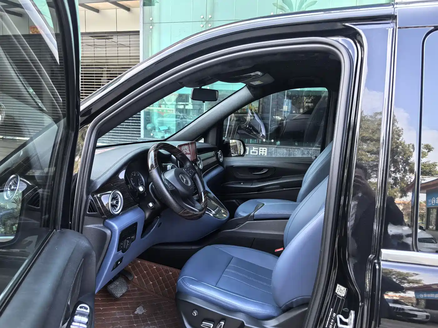 Mercedes-Benz Vito 2021 2.0T Business Edition 7-seater фото 5