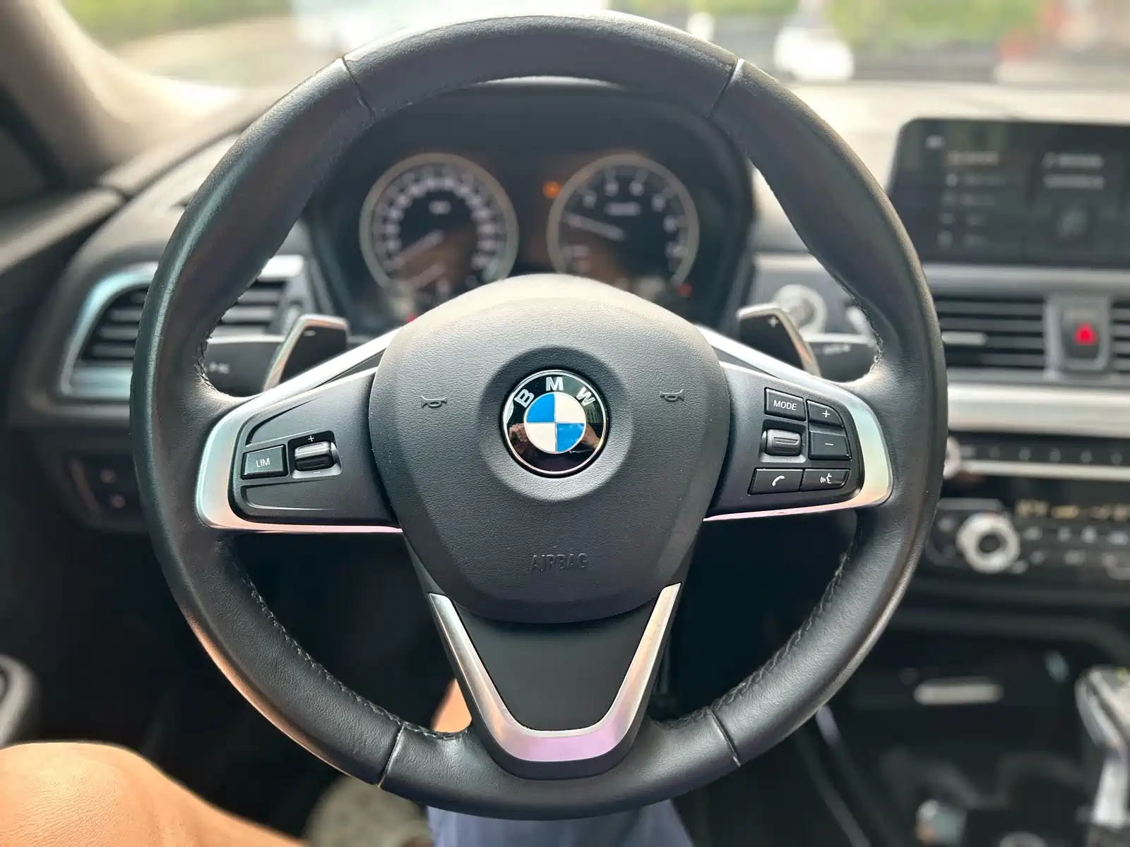 Photo 9 - BMW 1 Series