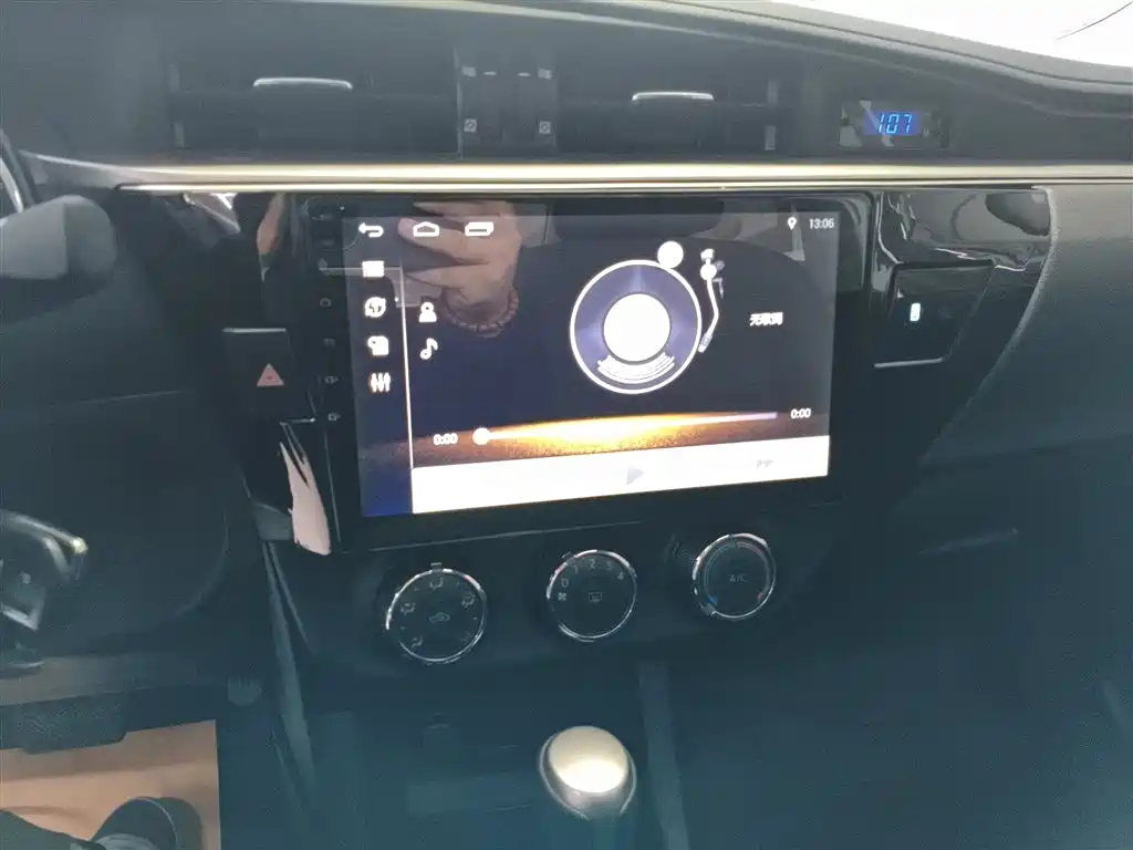 Toyota Levin 2016 1.6G CVT Elite Edition фото 13