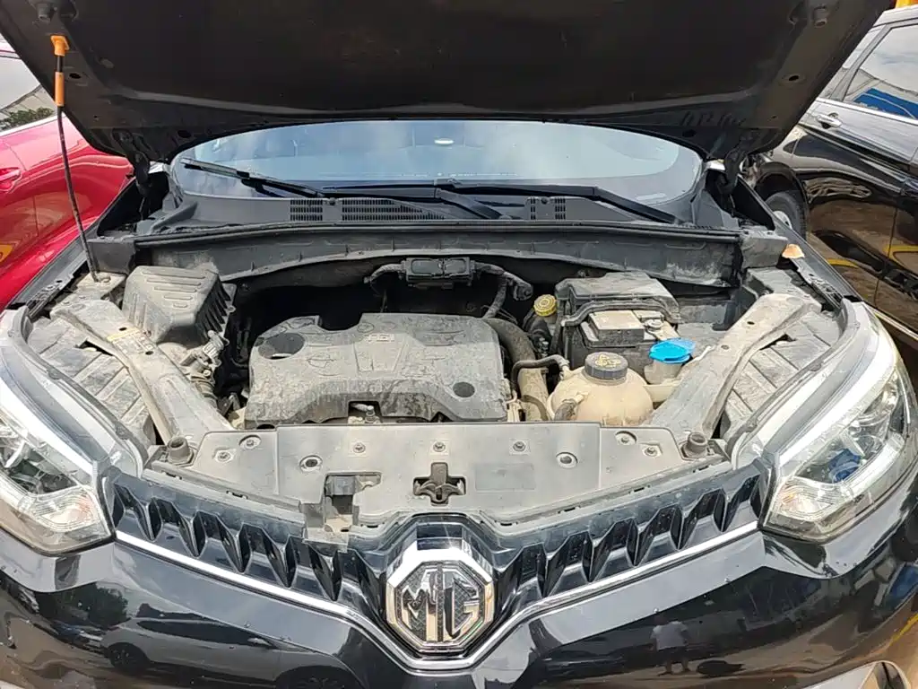 Фото 20 - MG Roewe RX5