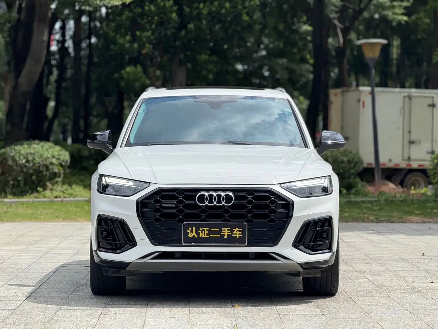 Audi Q5L 2022 45T Luxury Dynamic фото 2