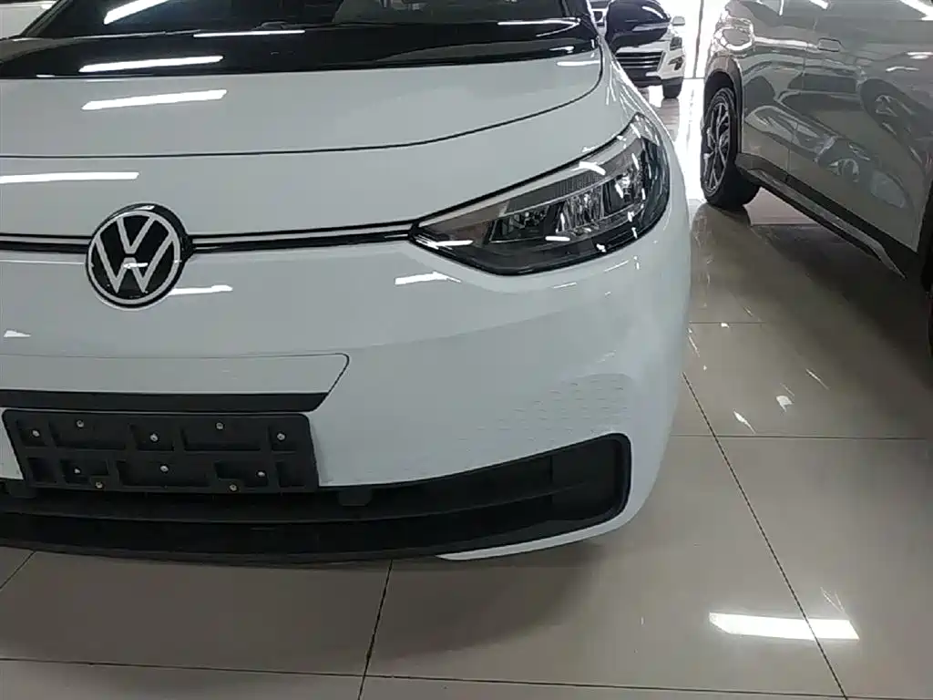 Volkswagen ID.3 2023 Upgraded Pure Intelligence Edition фото 24