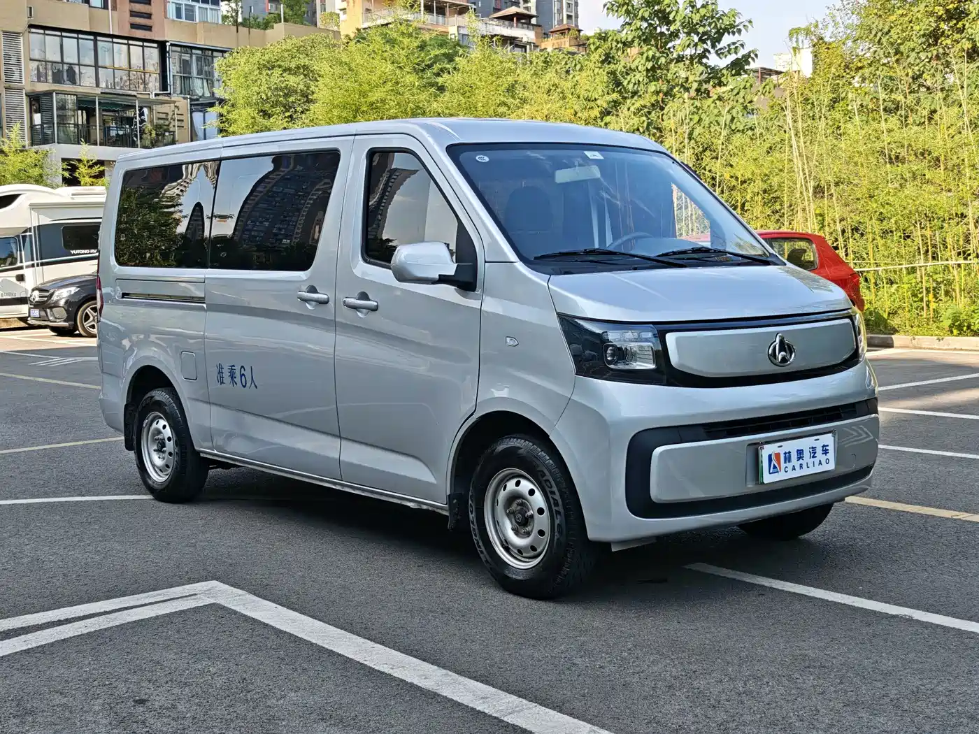 Changan Kaicheng Changan Ruixing EM60 2026 2025 Passenger Version Comfort 6-Seater 300km with Opposing Doors