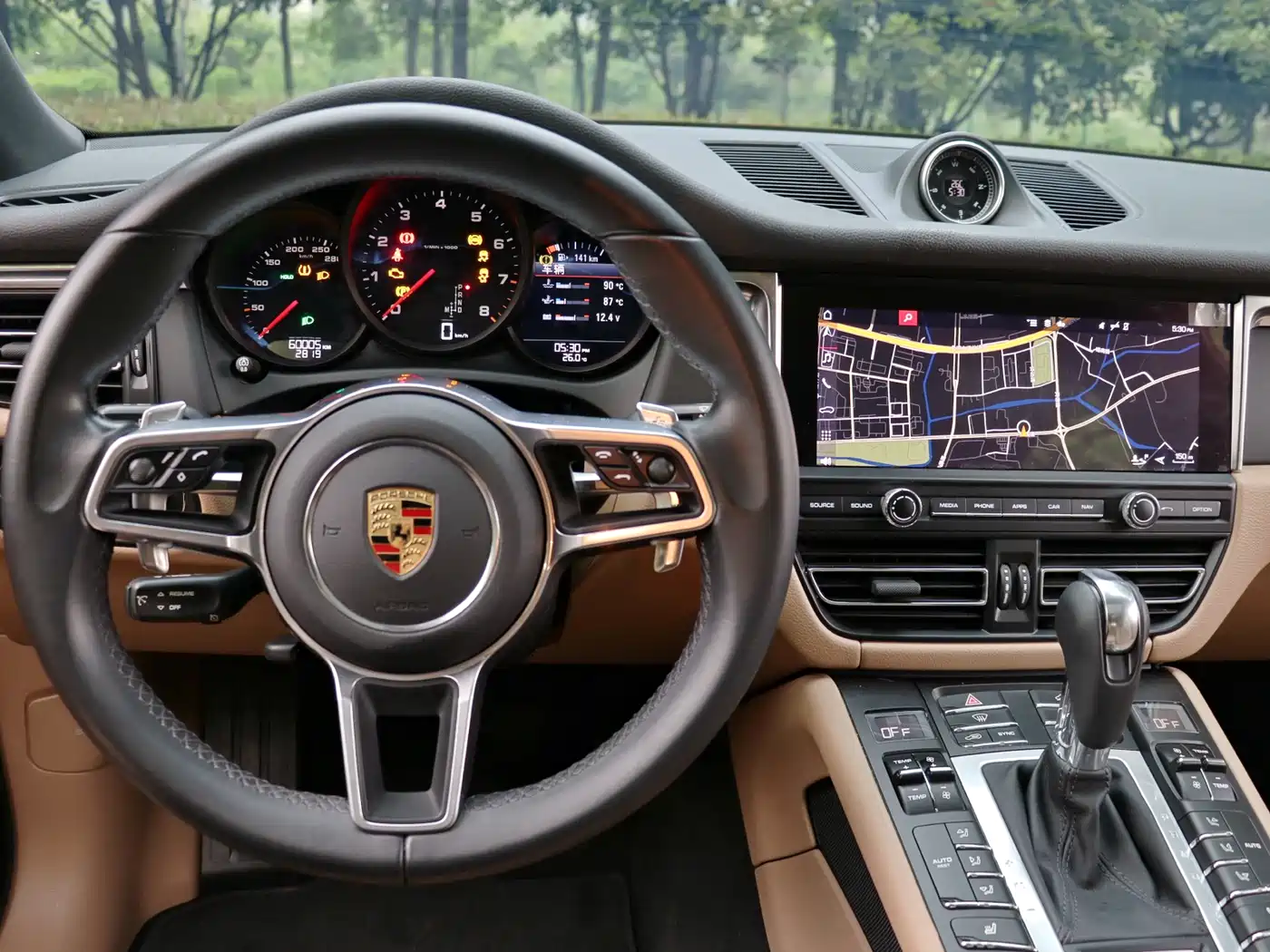 Porsche Macan 2020 Macan 2.0T фото 17