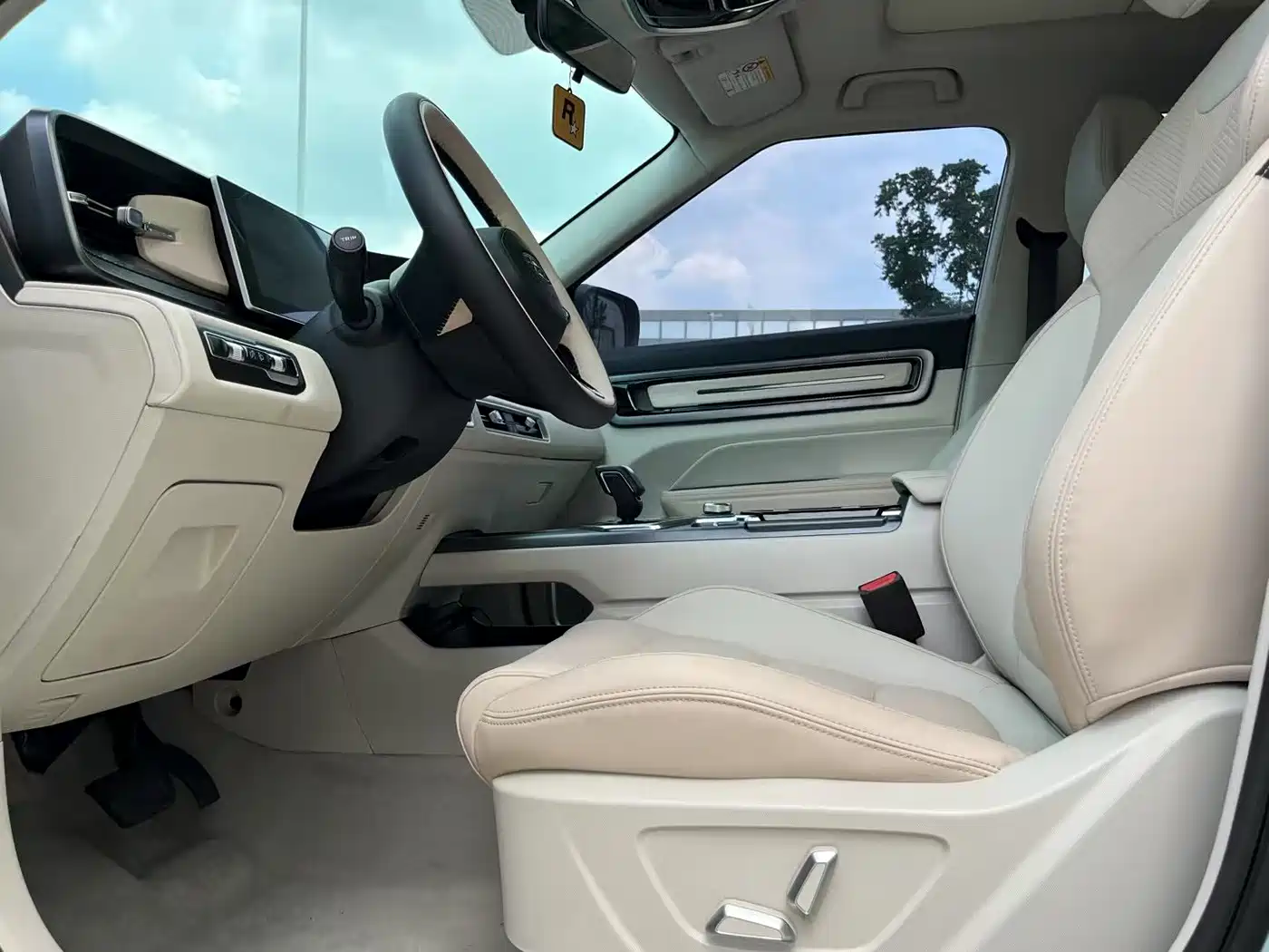 GEELY AUTOMOBILE GEELY ICON