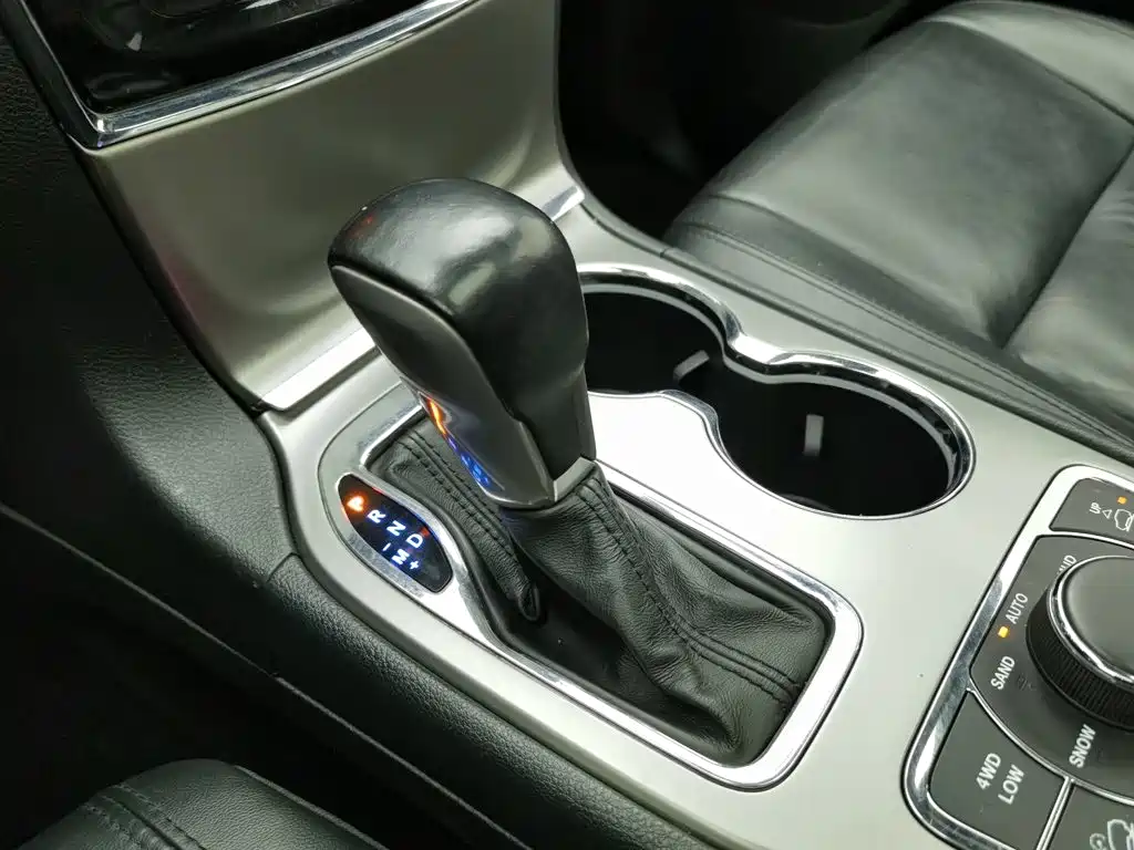 Jeep Cherokee, миниатюра 13