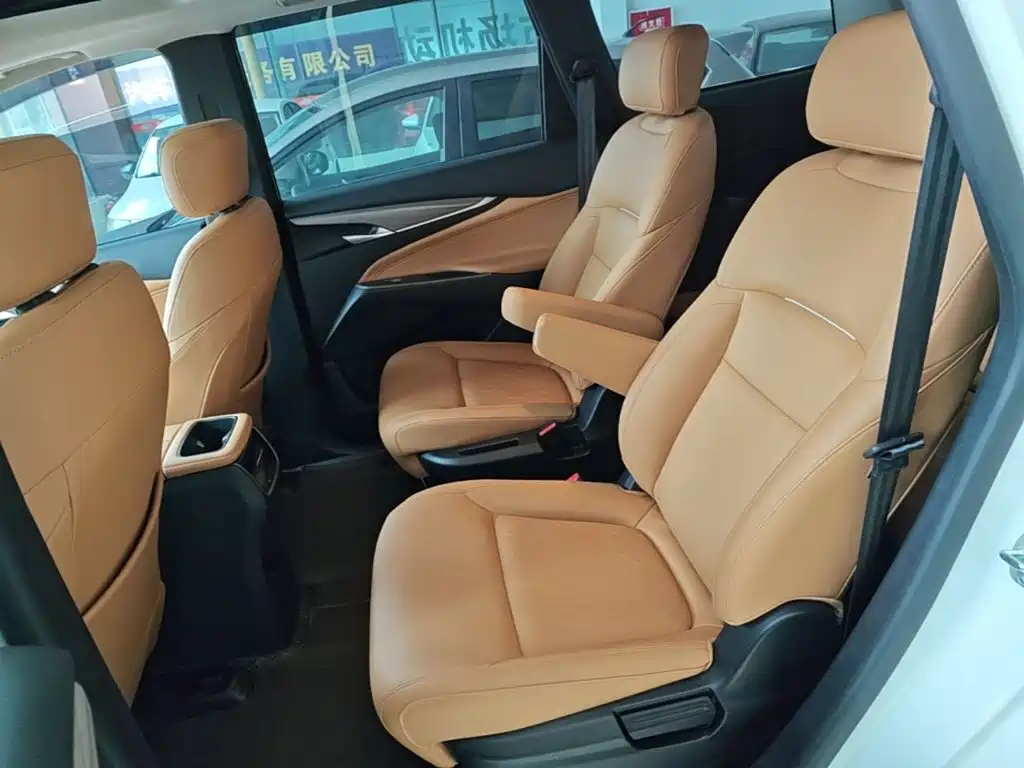 SAIC Maxus Maxus G50 PHEV 2025 2025 Pilot Edition