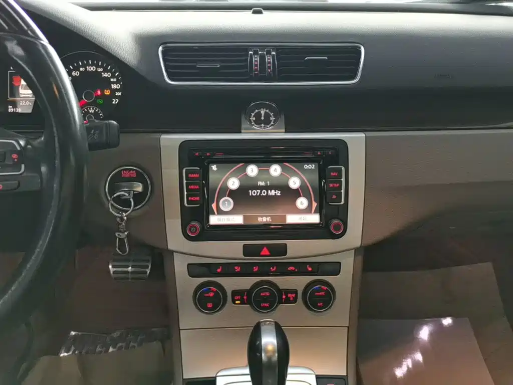 Volkswagen Magotan 2015 2.0TSI Premium фото 13
