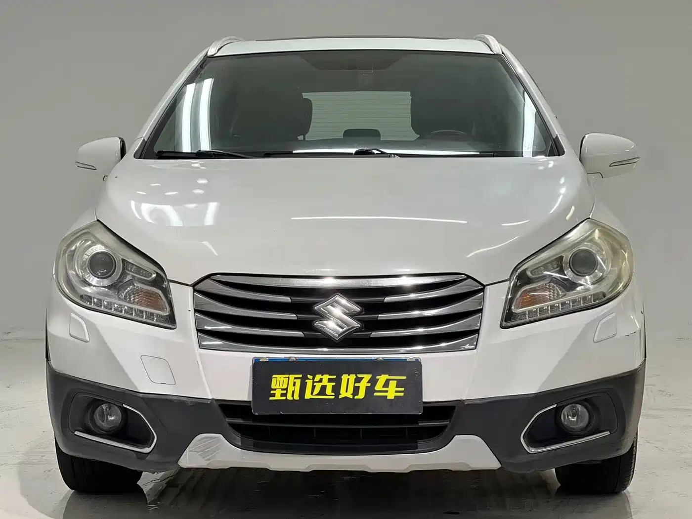 Suzuki SX4 S-Cross 2014 2014 1.6L CVT 2WD Elite