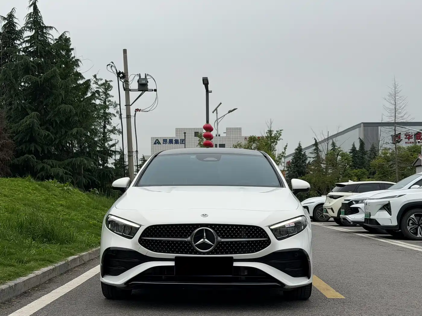 Mercedes-Benz A-Class 2024 A 200 L Fashion Edition фото 2