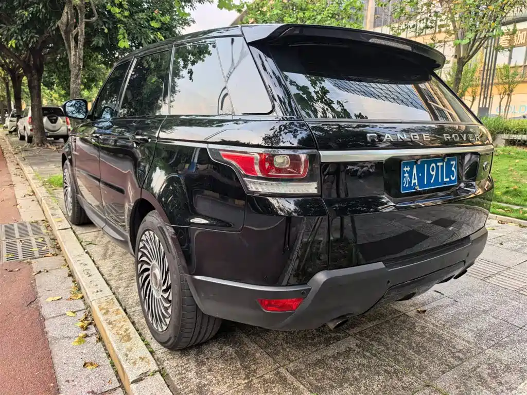 Land Rover Range Rover фото 2