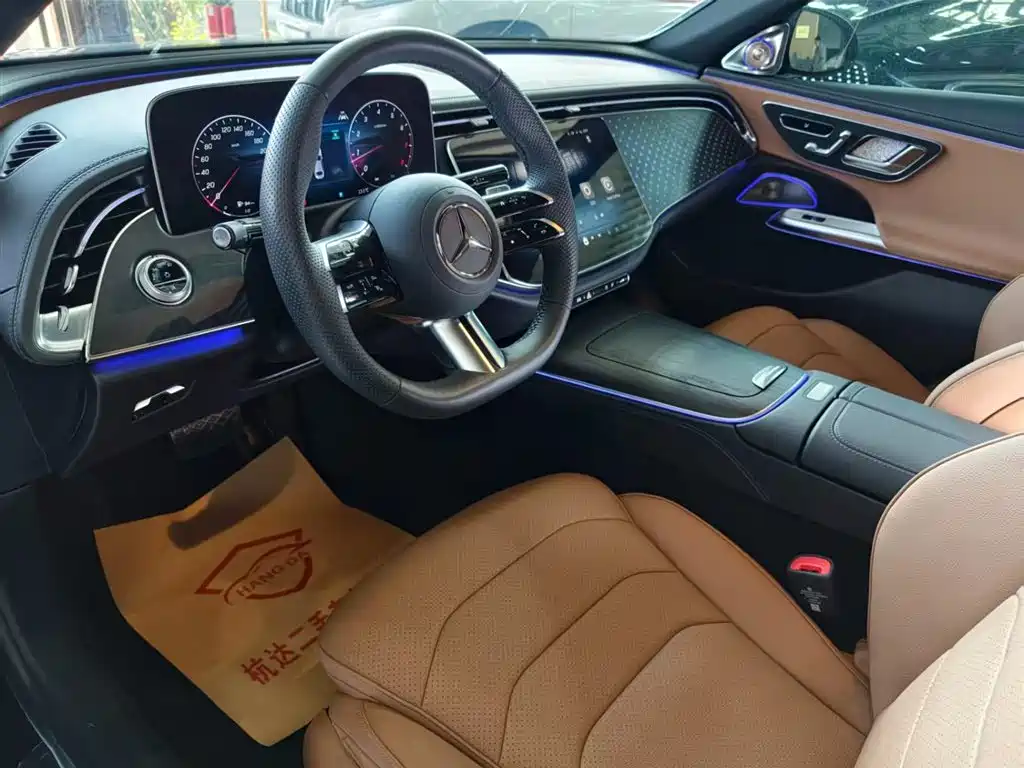 Mercedes-Benz E-Class 2024 E 300 L Fashion Sport фото 7