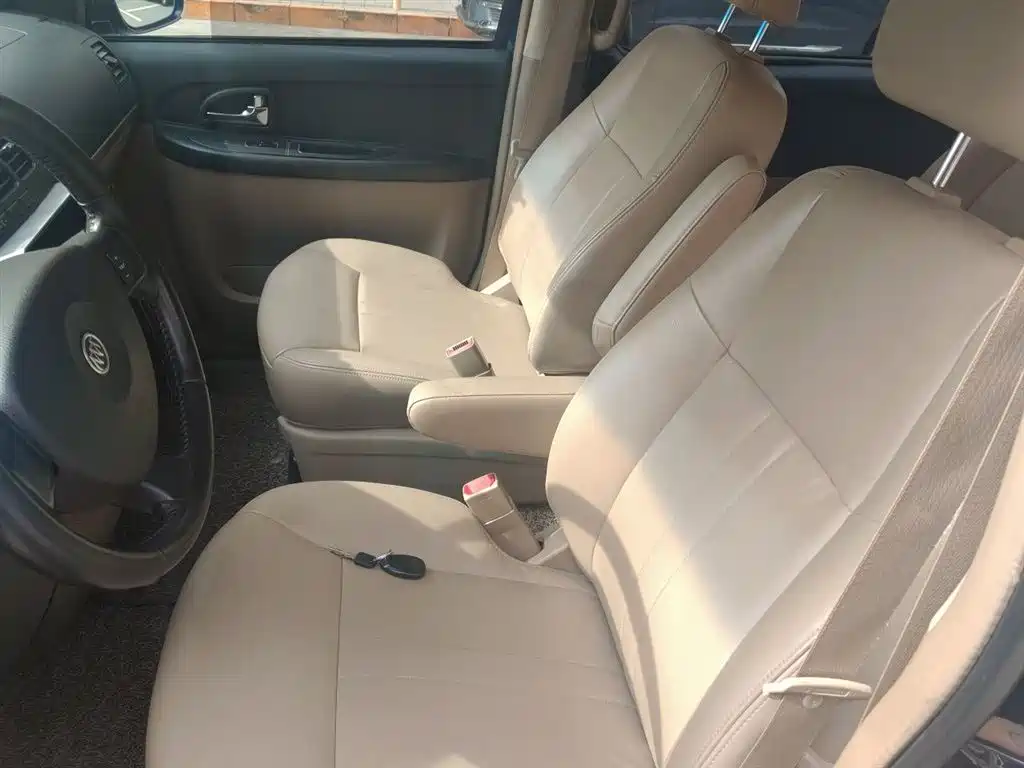 Buick GL8 2014 2.4L Executive Edition фото 8
