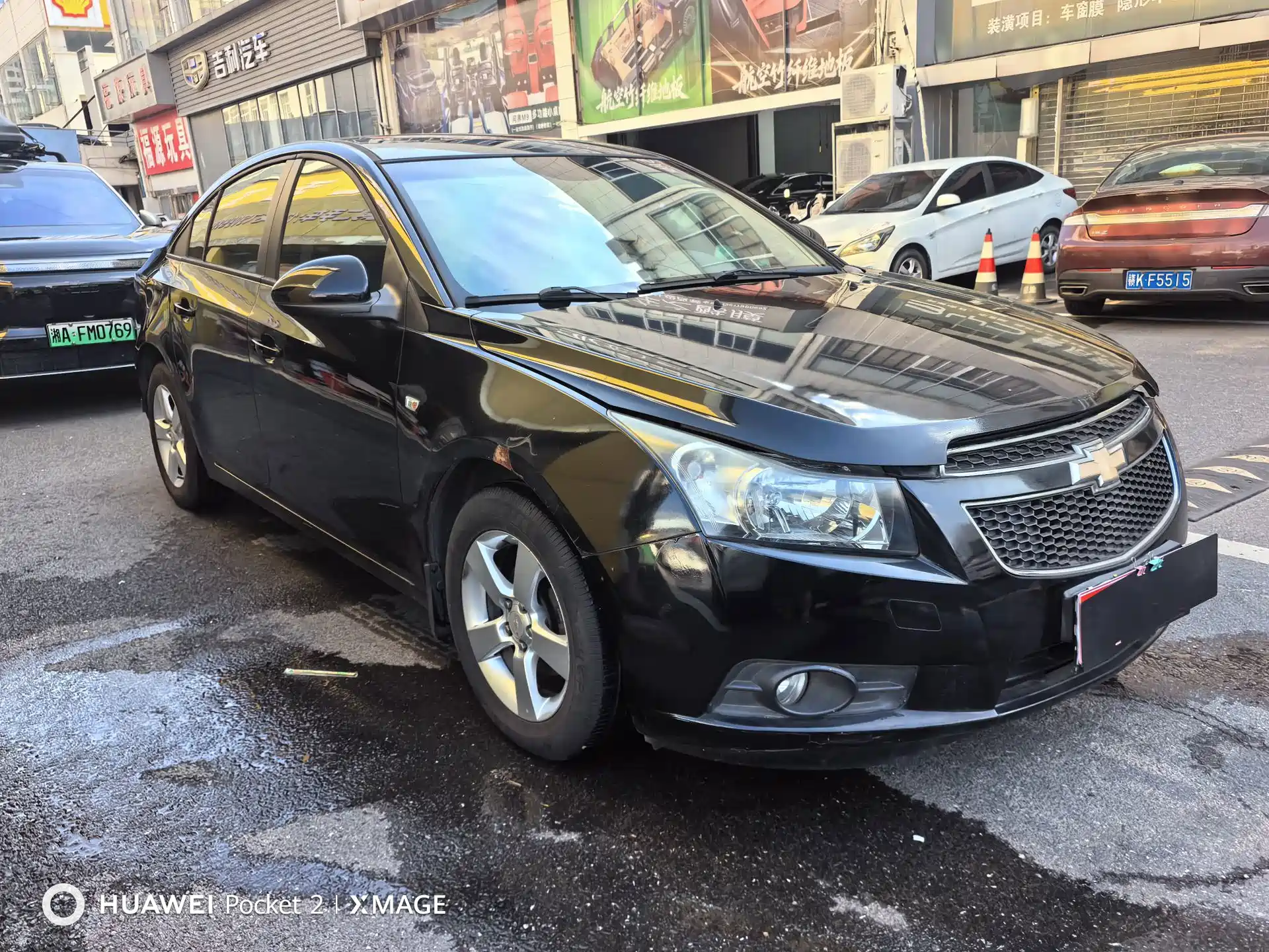 Фото 2 - Chevrolet Cruze
