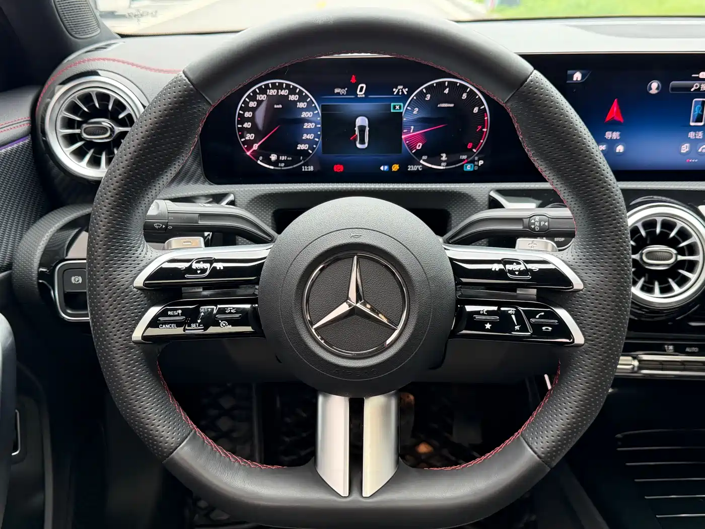 Mercedes-Benz A-Class 2024 A 200 L Fashion Edition фото 11