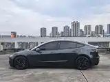 Фото 8 - Tesla Model 3