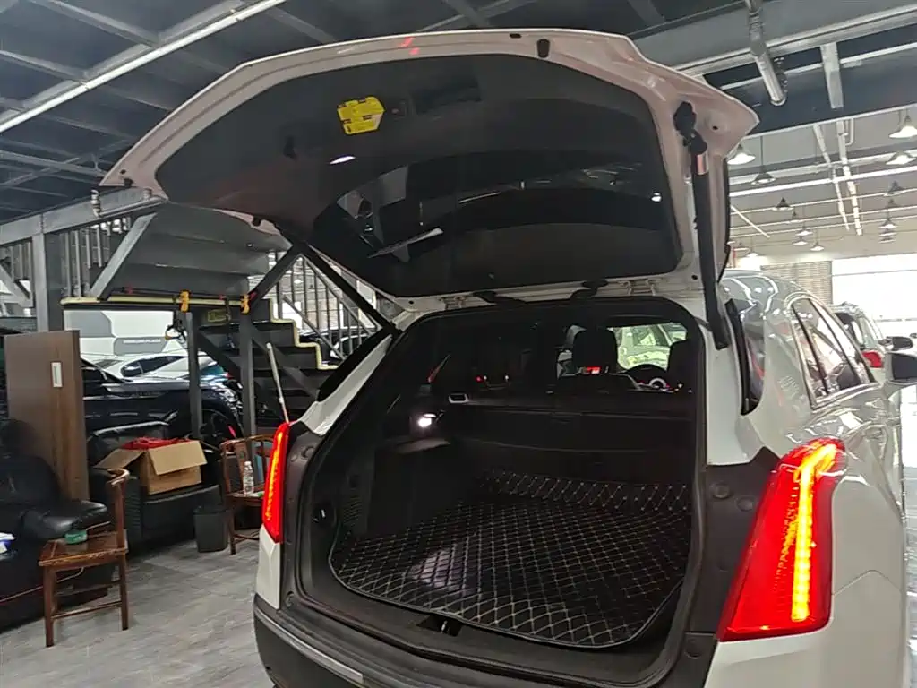 Cadillac XT5 2018 28E AWD Technology Model фото 19