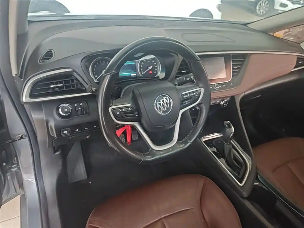Buick GL6 2018 18T 6-Seater Premium фото 10
