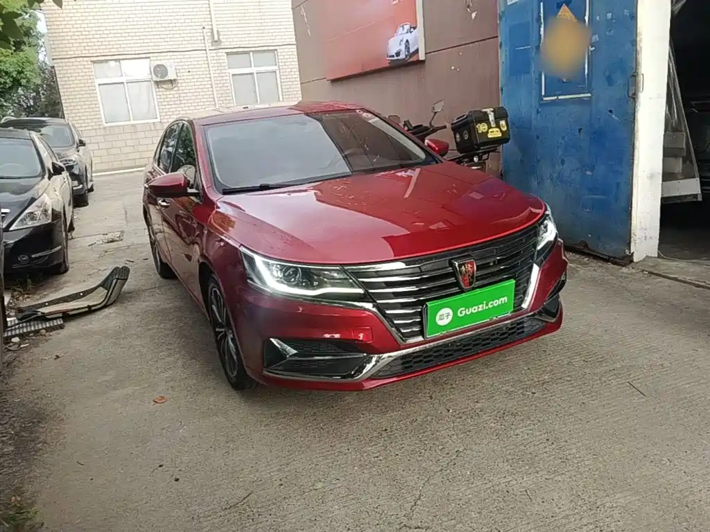 Roewe i6 2019 2020 PLUS 1.6L CVT 4G Connected Glory Flagship Edition
