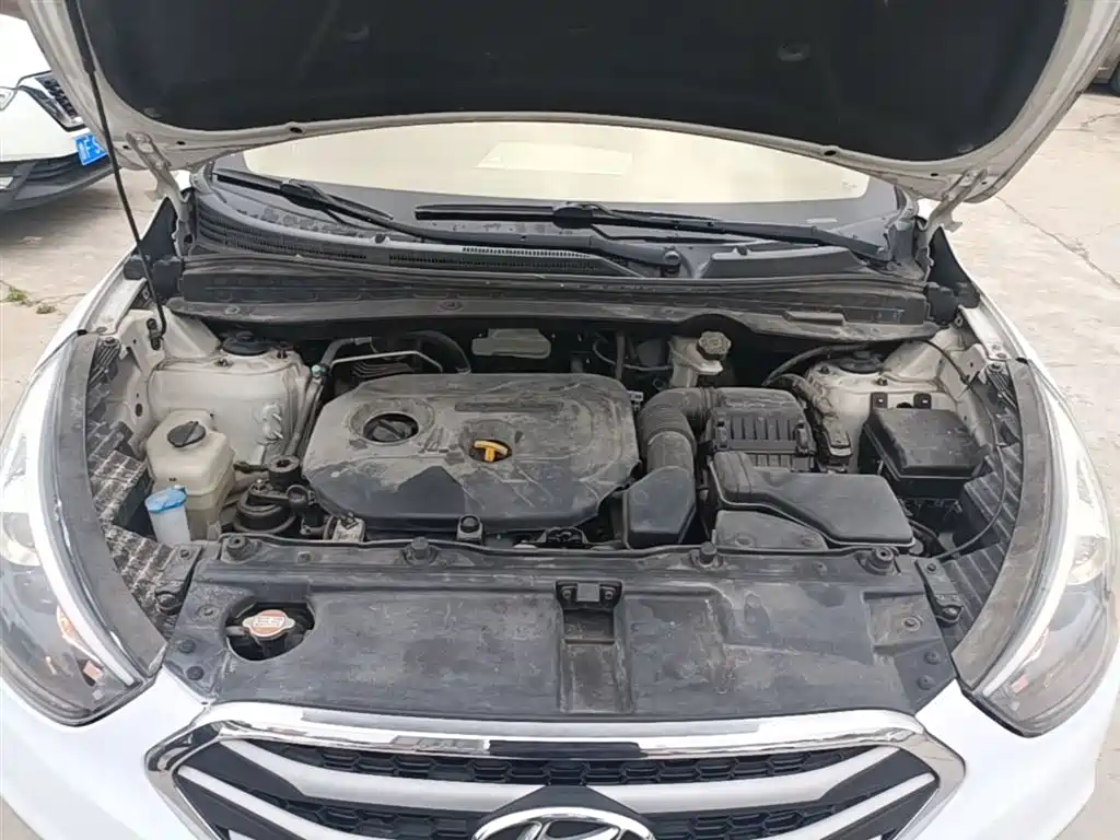 Hyundai Beijing Hyundai ix35 2015 2.0L Automatic 2WD Smart China V фото 20