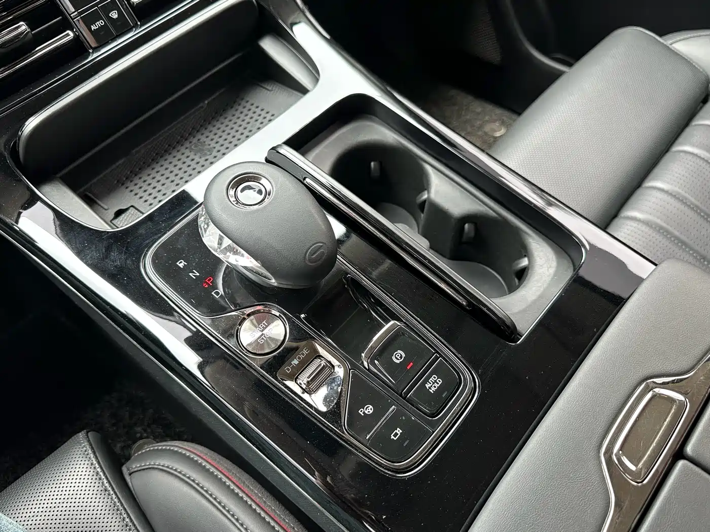 GAC Trumpchi Trumpchi E9 2023 E9 Grandmaster фото 13