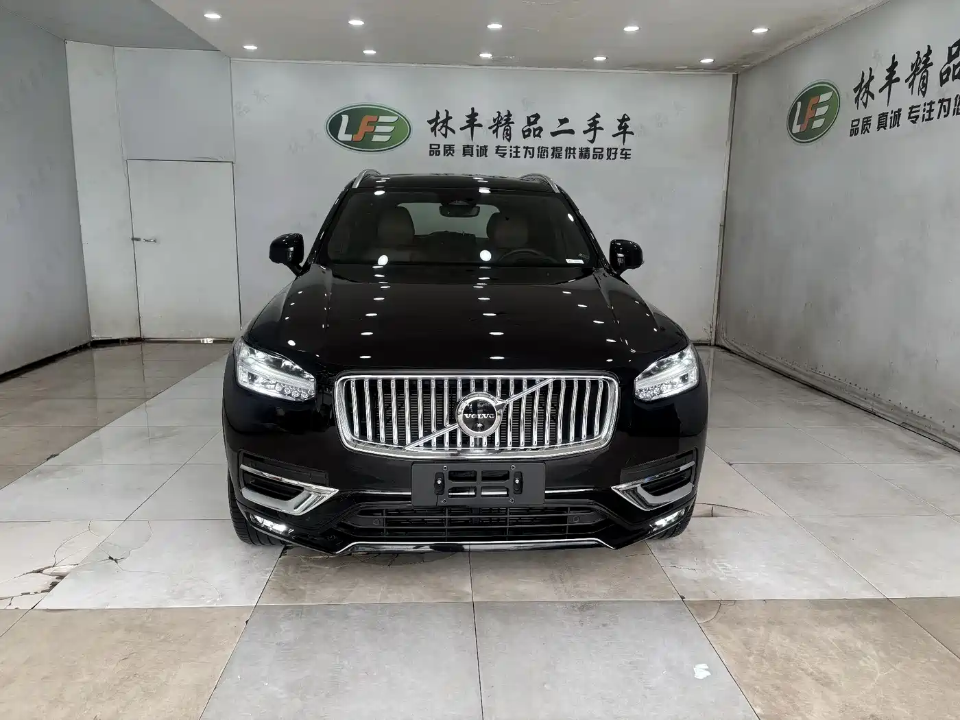 Volvo XC90 2023 B6 Smart Elegance Luxury Edition 7-Seater фото 2