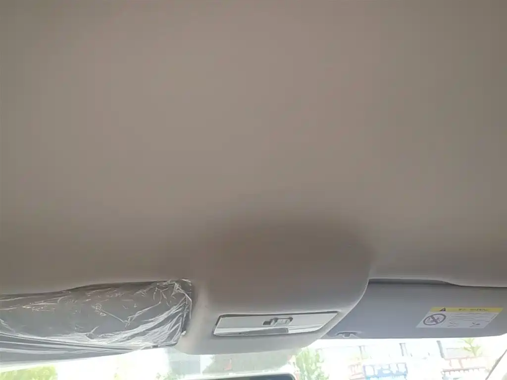 Volkswagen Polo 2016 1.4L Automatic Trend фото 18