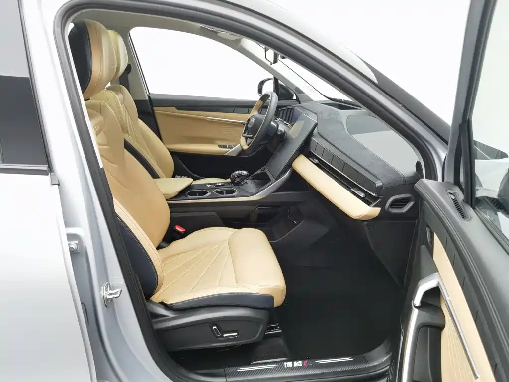 Geely Atlas L 2022 2023 Model 2.0TD DCT Flagship