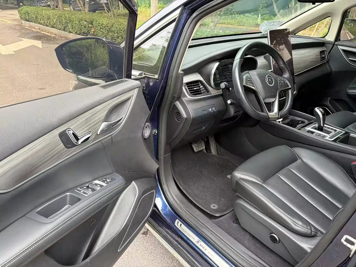 BYD Song MAX New Energy 2019 2019 DM 1.5T Smart Connection Enjoyment 7-seater China VI