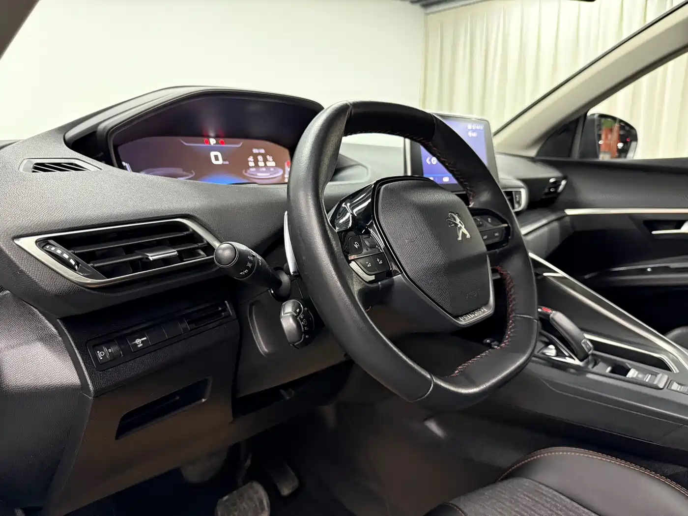Peugeot 5008 2019 380THP 5-seat Elite Edition фото 15