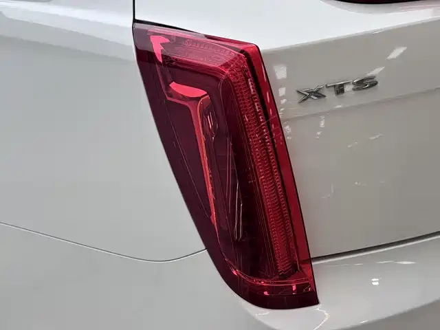 Cadillac XTS 2017 28T Technology фото 13