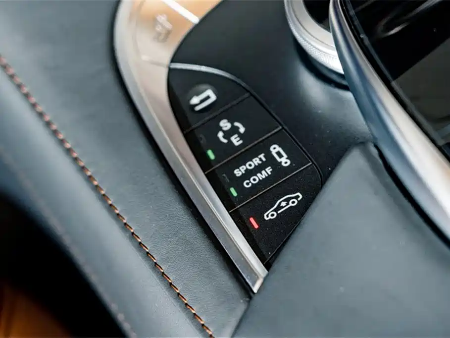 Mercedes-Benz Maybach S-Class 2017 S 500 4MATIC фото 16
