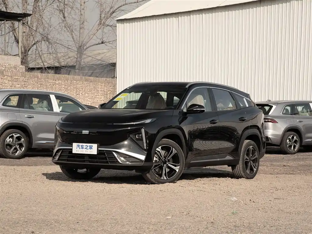 Geely Galaxy Galaxy L7 2025 EM-i 115km Explorer+ Edition