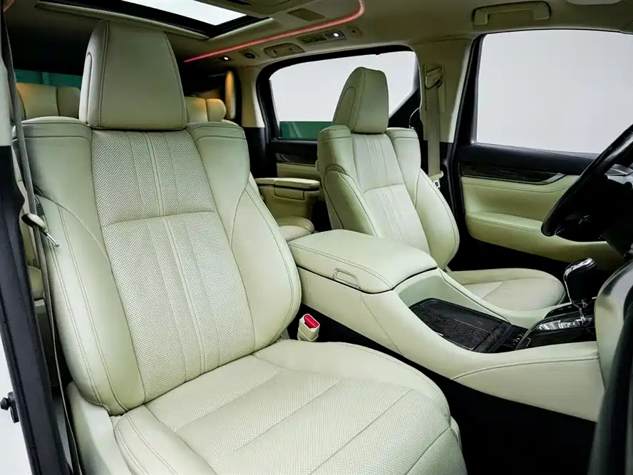 Toyota Alphard 2020 Hybrid 2.5L Premium Edition фото 11