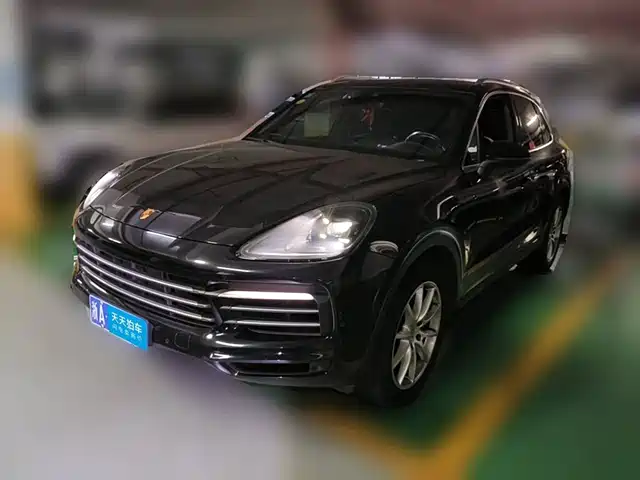 Porsche Cayenne 2018 Cayenne 3.0T — фото 1