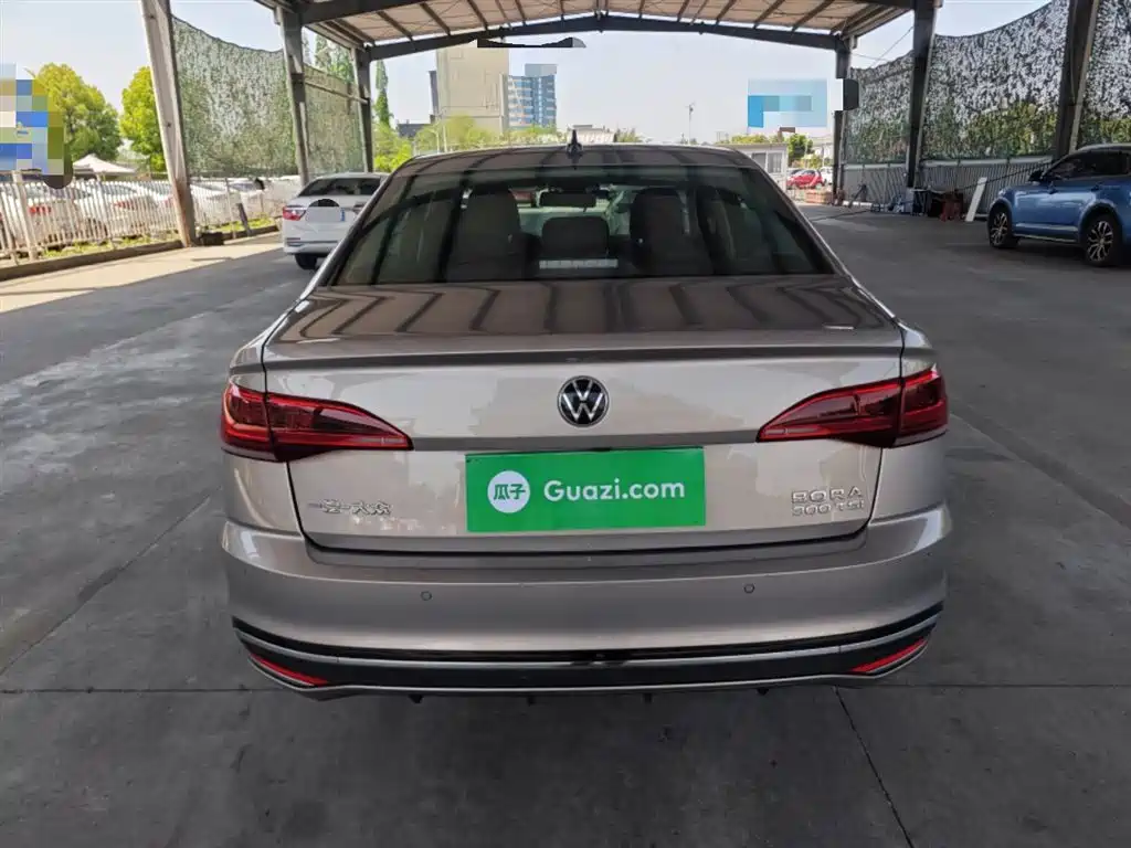 Volkswagen Bora 2023 300TSI DSG Premium Edition фото 6