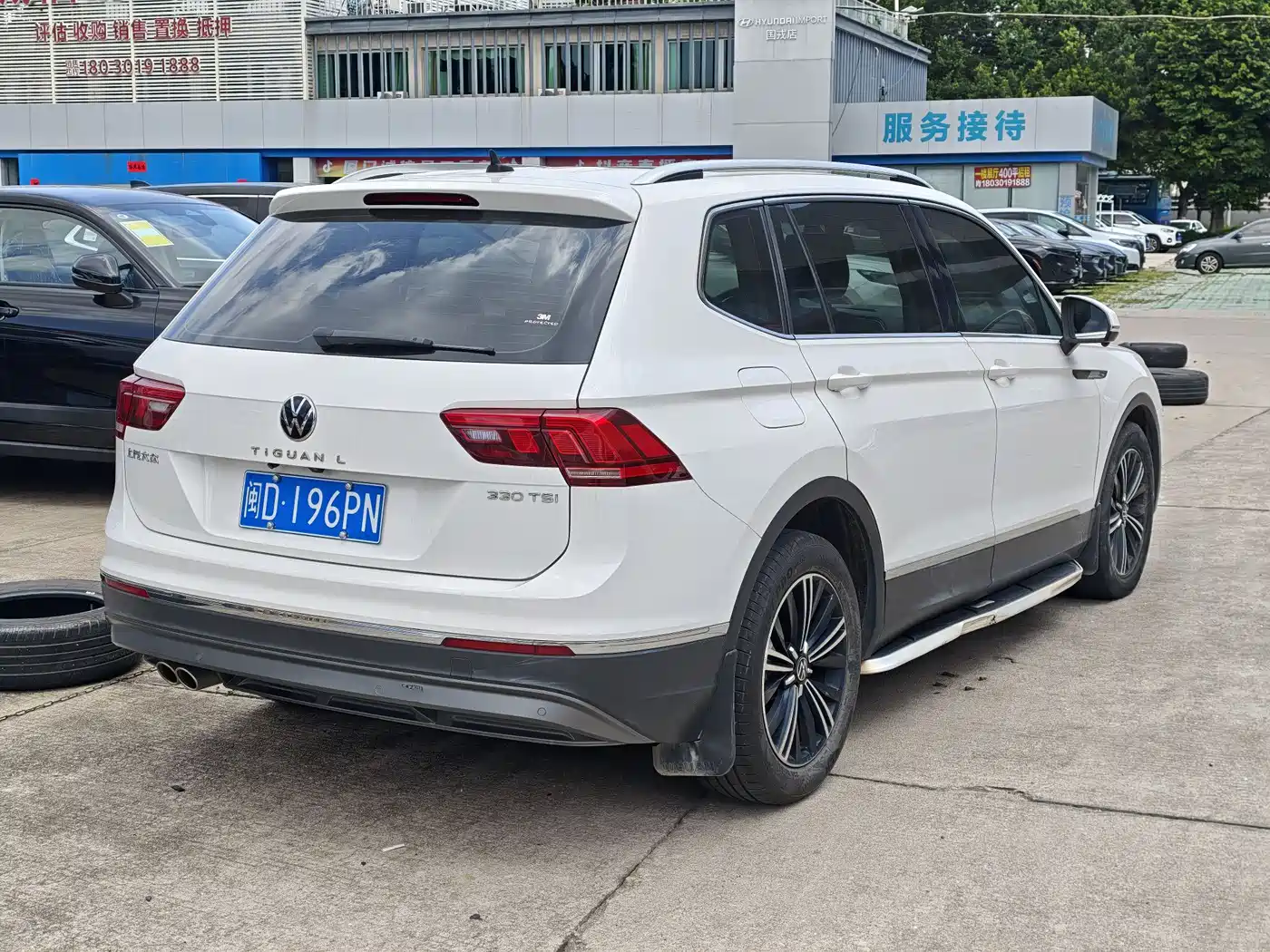 VOLKSWAGEN TIGUAN L