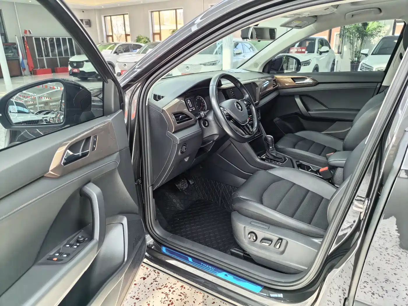 Volkswagen Tharu 2021 280TSI 2WD Luxury Plus фото 9