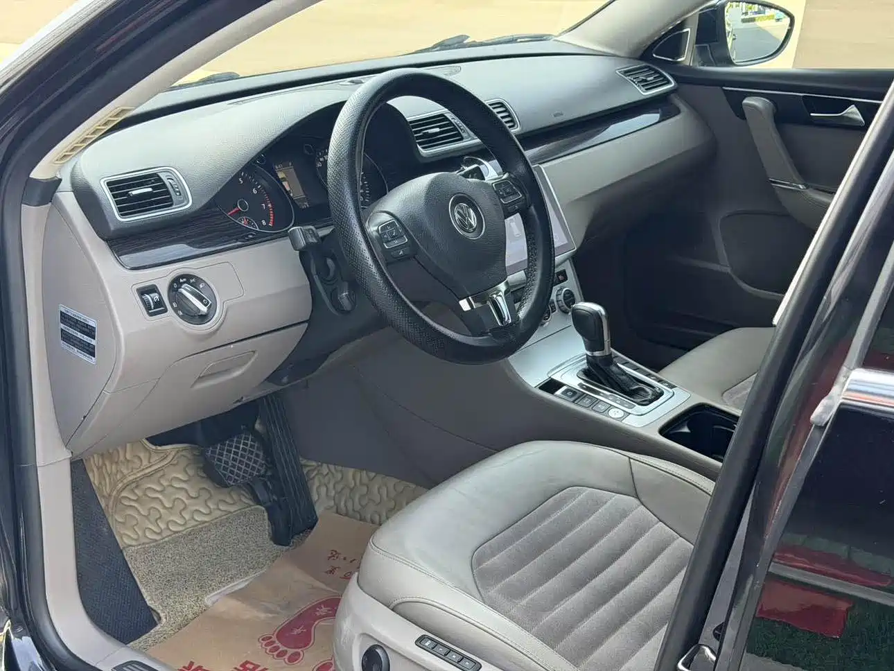 Volkswagen Magotan 2012 2012 Facelift 2.0TSI Supreme