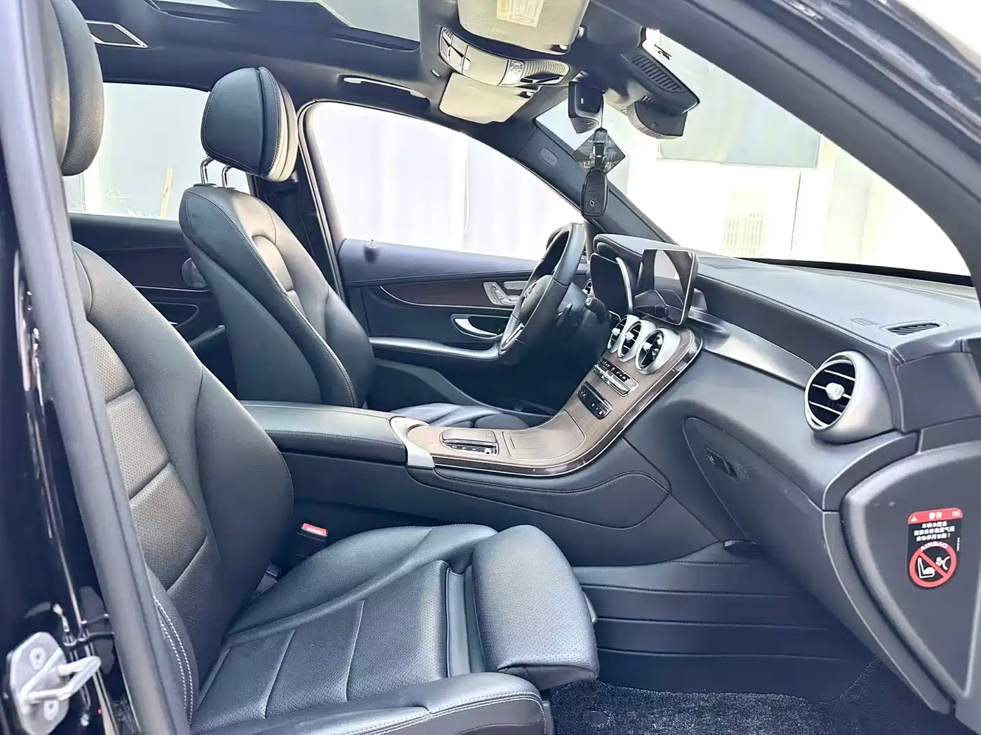 Mercedes-Benz GLC 2020 Facelift GLC 300 L 4MATIC Luxury фото 11