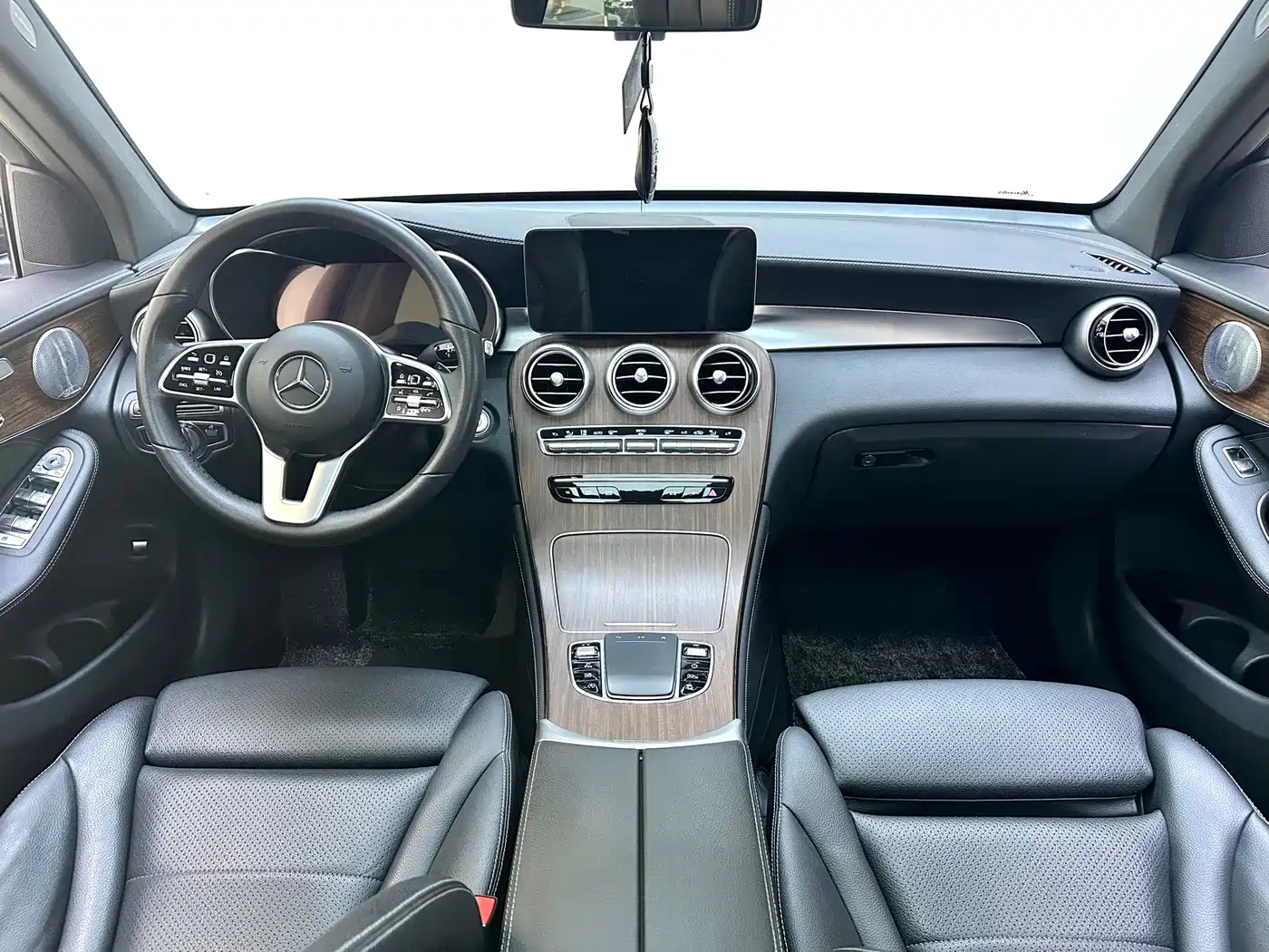 Mercedes-Benz GLC 2020 Facelift GLC 300 L 4MATIC Luxury фото 13
