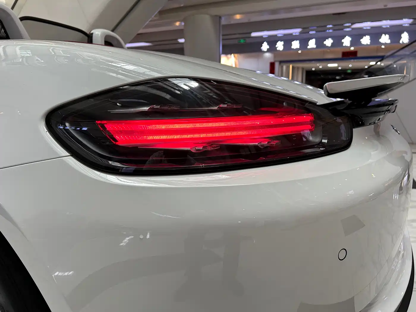 Porsche 718 2023 Boxster Style Edition 2.0T фото 15