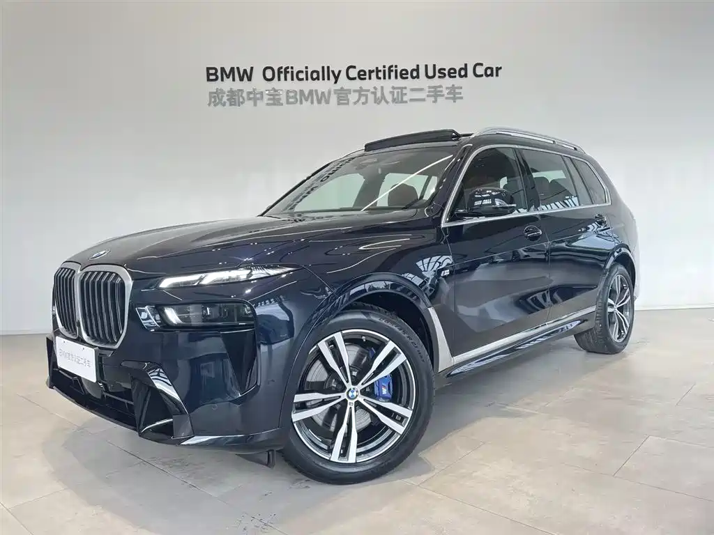 BMW X7 2023 xDrive40i Exclusive M Sport Package фото 2