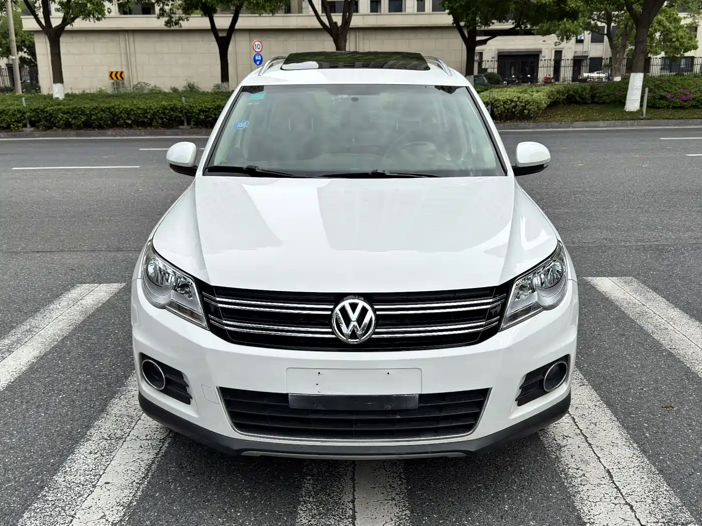 Volkswagen Tiguan 2012 1.8TSI Automatic 2WD Trend Edition фото 2