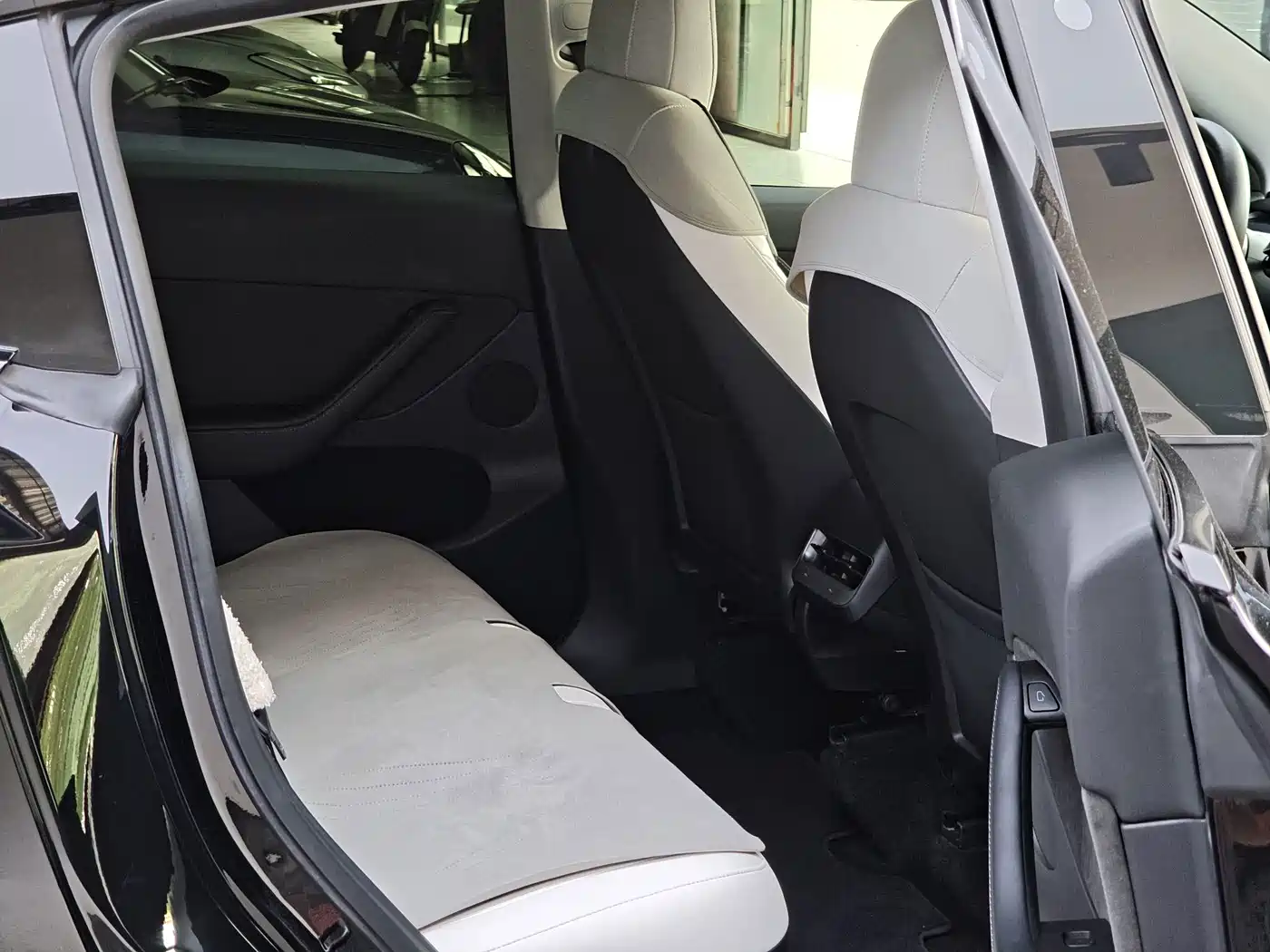 Tesla Model Y 2021 2021 Standard Range Rear-Wheel Drive