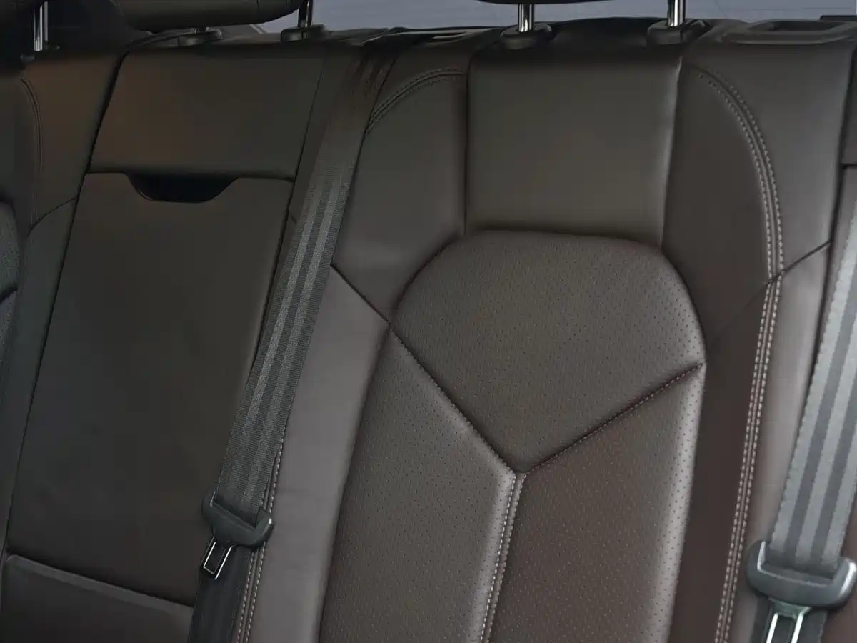 Porsche Macan 2015 2014 Macan S 3.0T