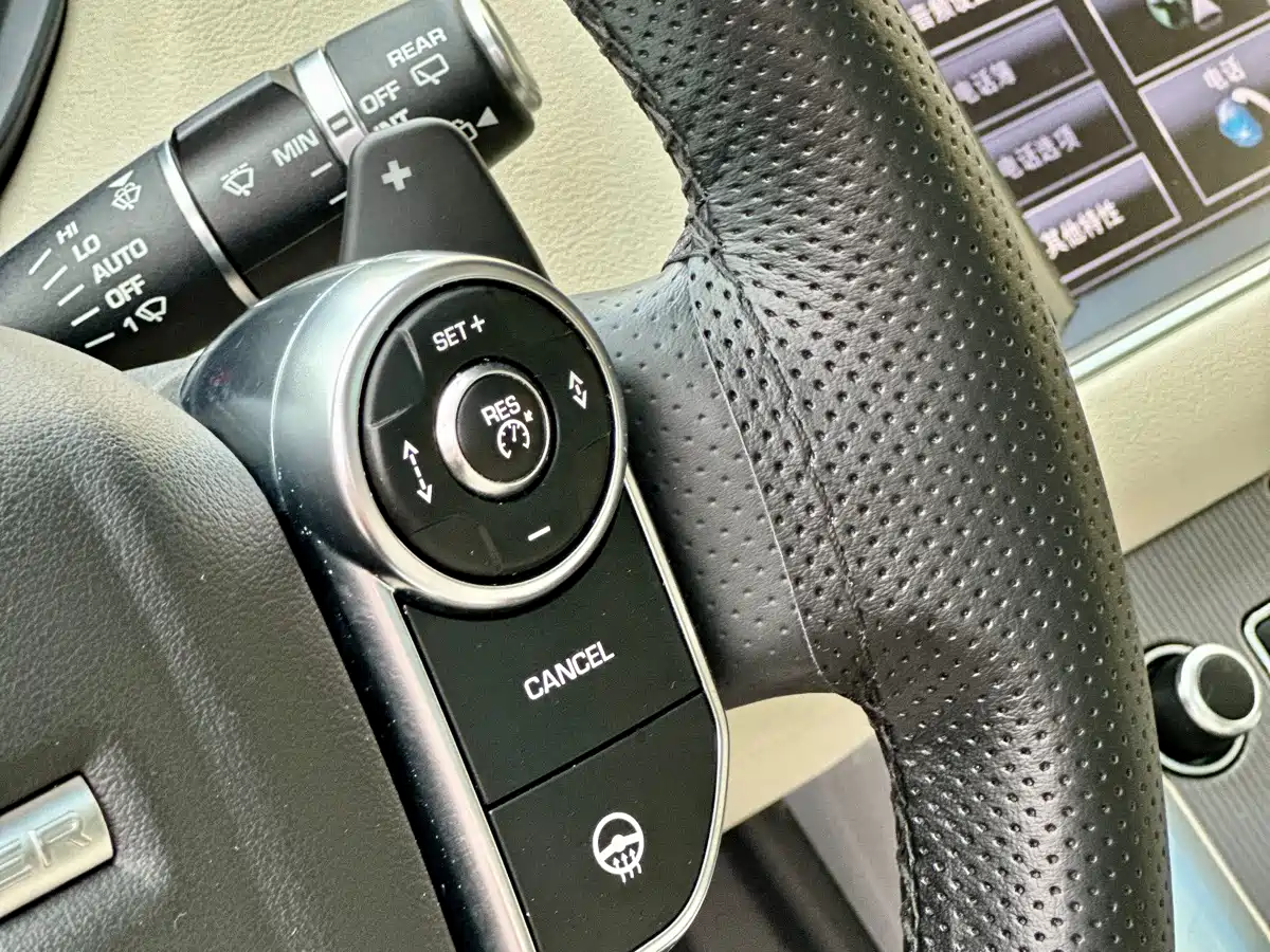 Land Rover Range Rover Sport фото 30